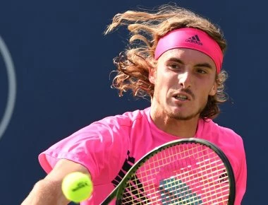 Ο Φέντερερ «υποκλίθηκε» στον Τσιτσιπά - Τον συμπεριέλαβε στη λίστα του με τα αστέρια του μέλλοντος!